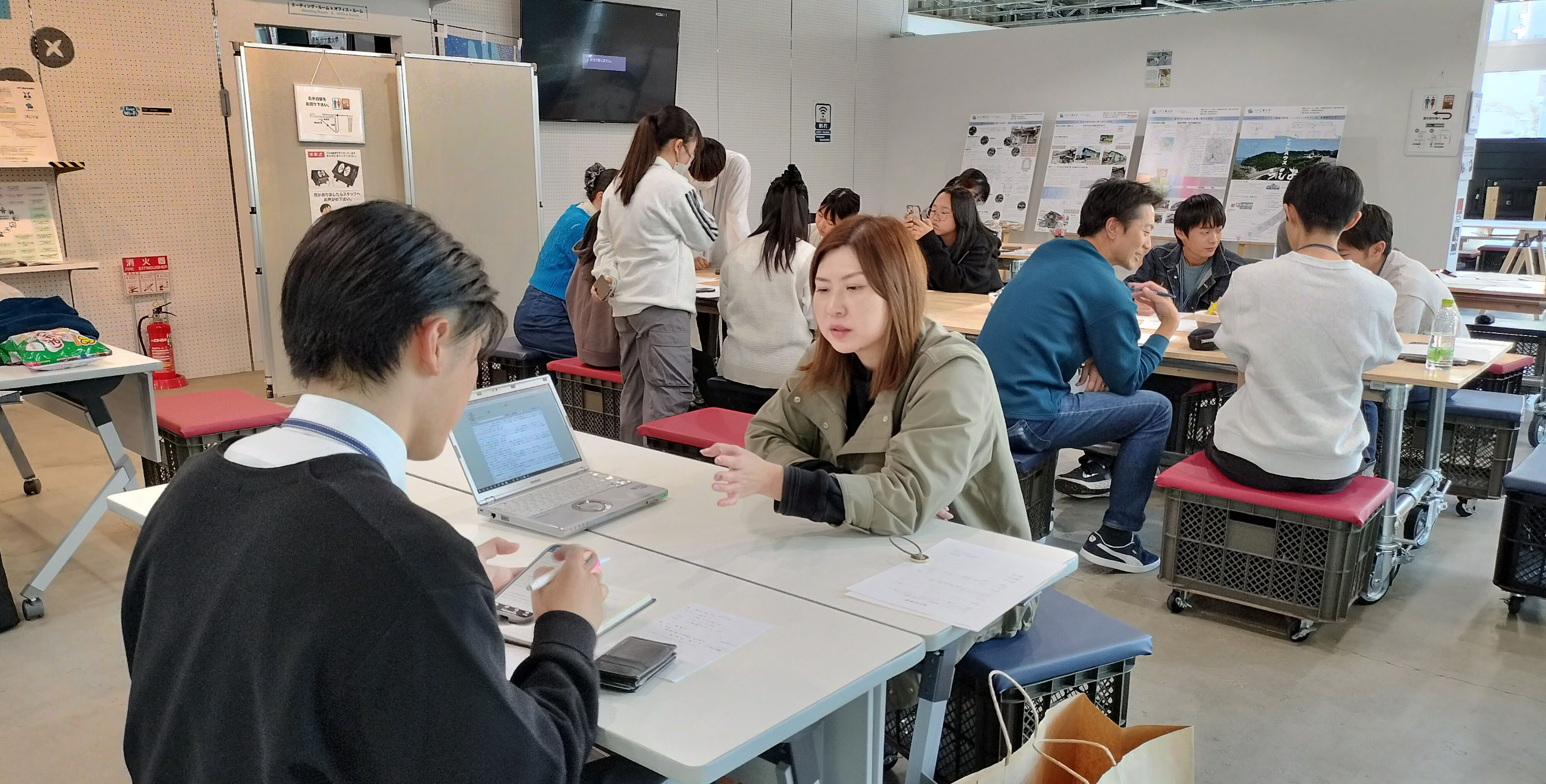 メインビジュアル4