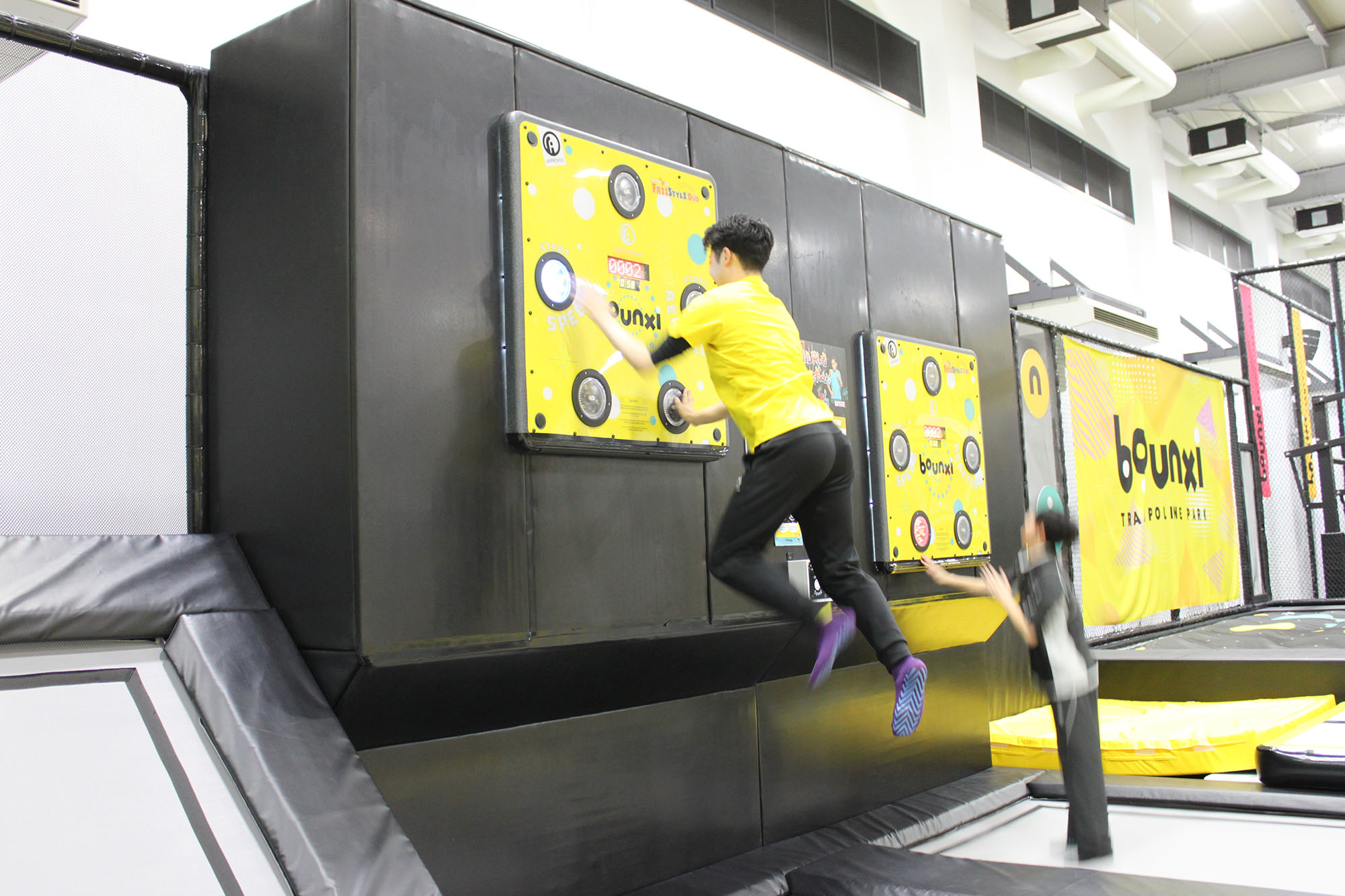 カーディオウォール