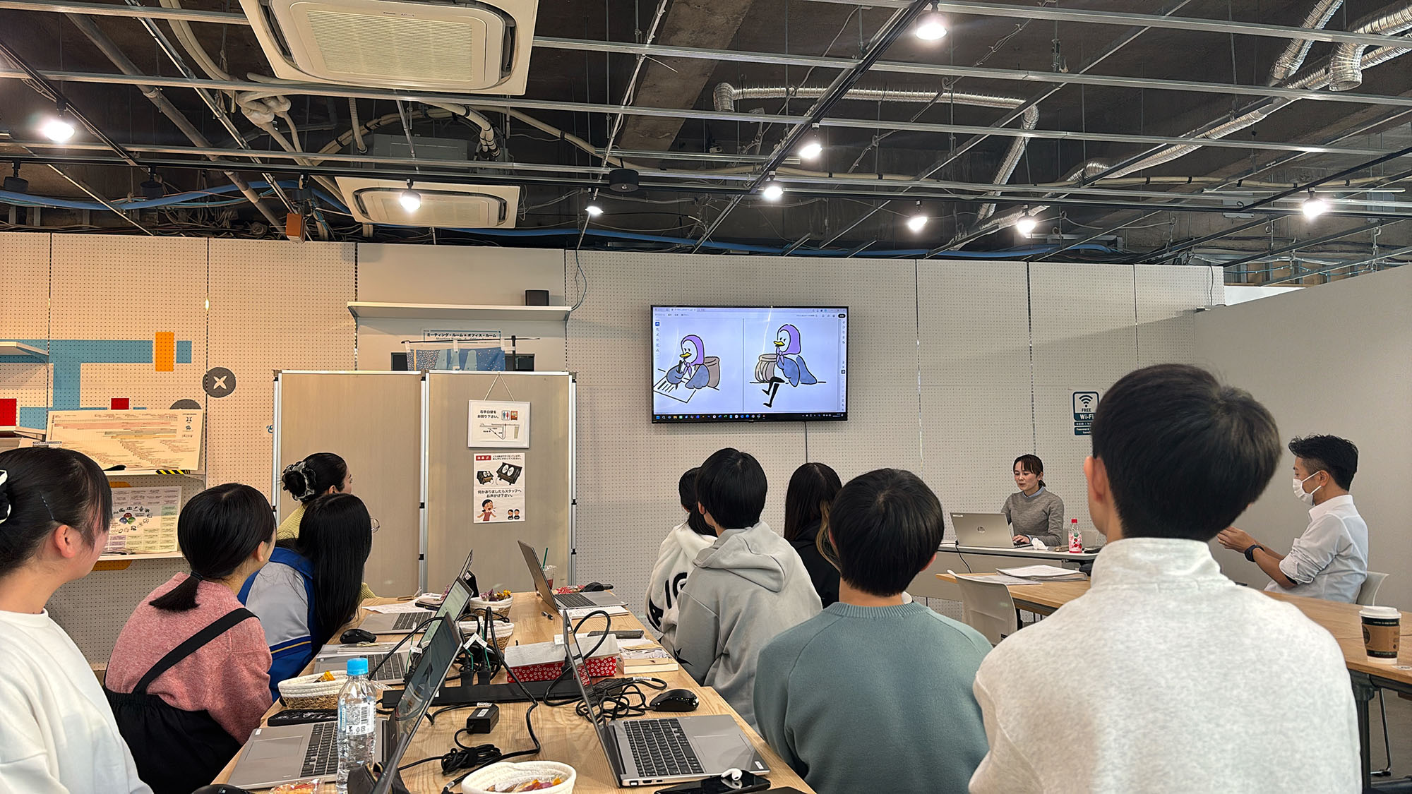 ぴーちゃんのいろんなポージングが可愛いです！😻