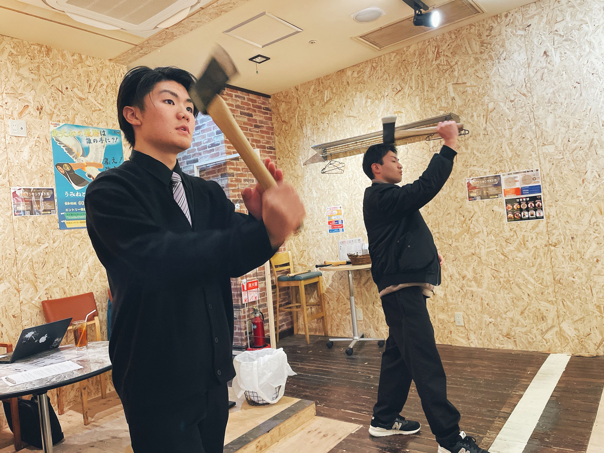 『斧投場🪓』東北初！新感覚ダイニングバー🥷🥞